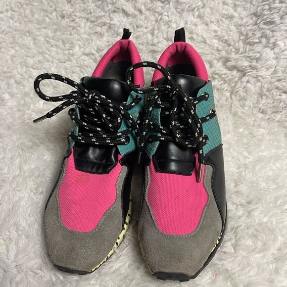 STEVE MADDEN Women's Cliff Trainers Sneakers Dot Wedges NeonMulti color SZ9M - Picture 2 of 10